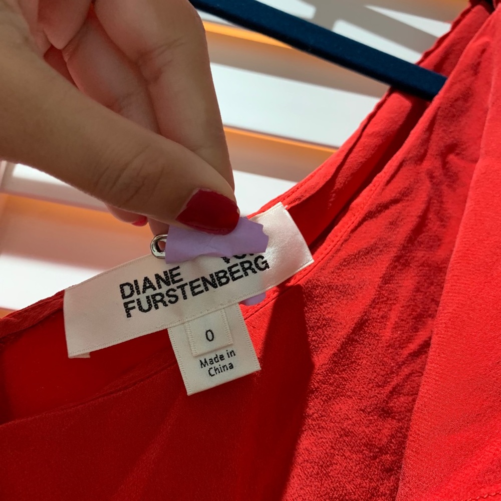 Red blouse - Picture 2 of 2